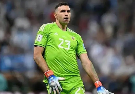 这“剧本”好像前几天看过?阿根廷点球惊险晋级,门将“圣马丁”挽救梅西! 这“剧本”好像前几天看过?阿根廷点球惊险晋级,门将“圣马丁”挽救梅西!