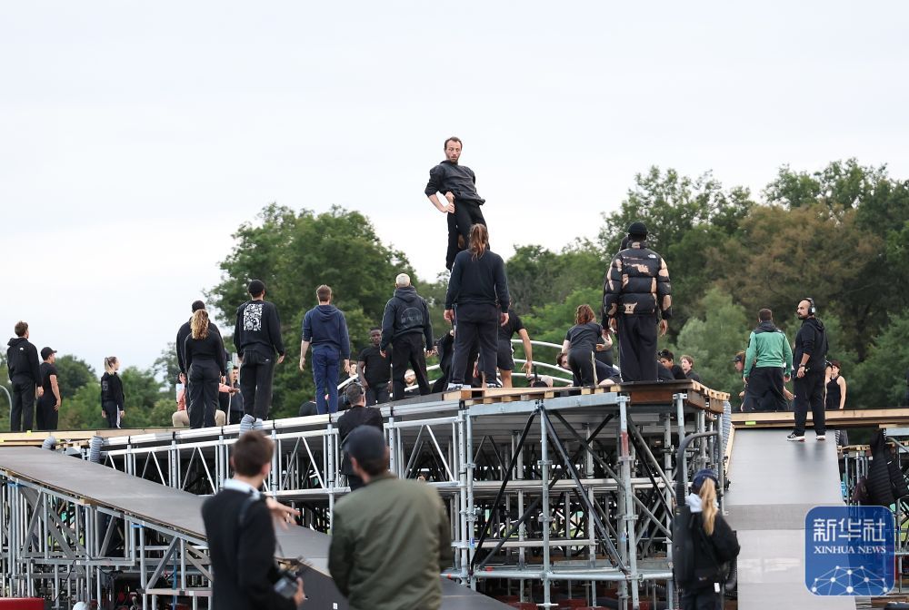 探访巴黎奥运会闭幕式彩排