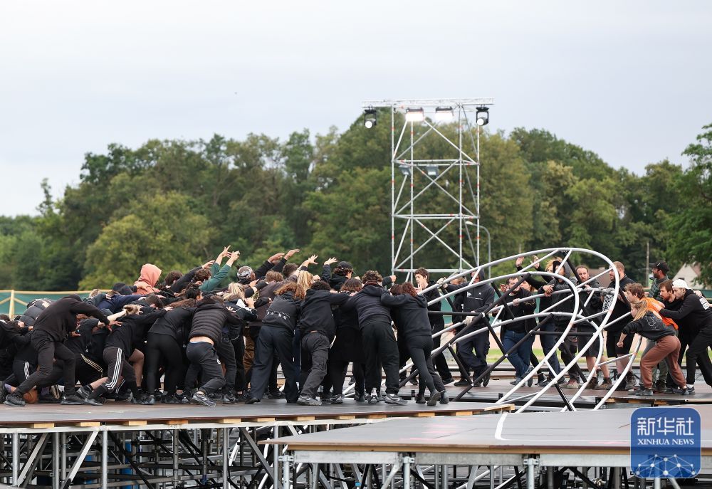 探访巴黎奥运会闭幕式彩排