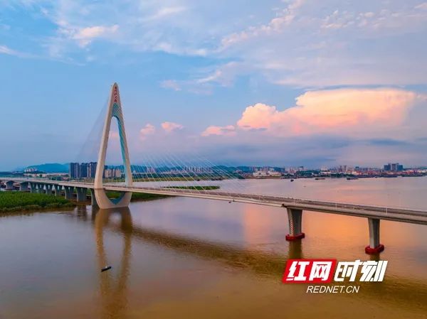香炉洲大桥正式通车！连创湘江流域多个“第一”！