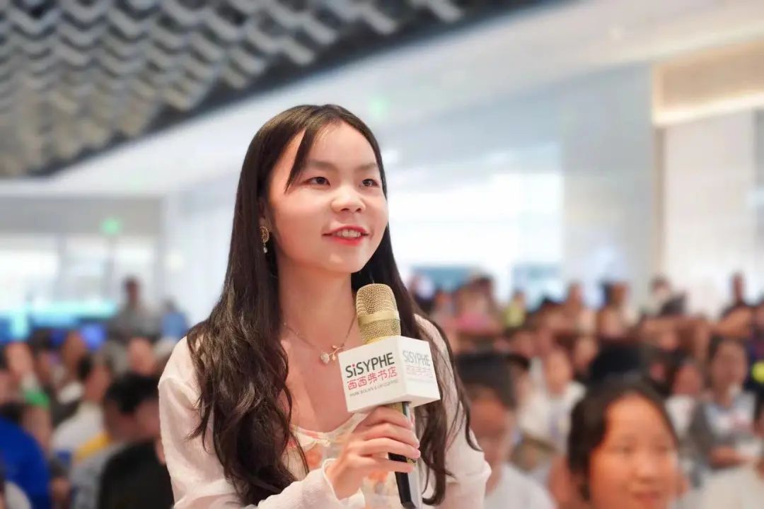 泪目!福建大二女生突发意外!家人做了个决定! 泪目!福建大二女生突发意外!家人做了个决定!