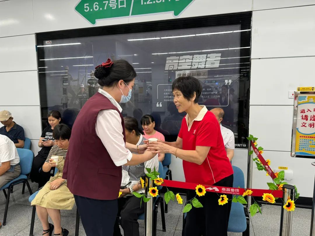 夏日炎炎！南昌地铁全线开放28个纳凉区