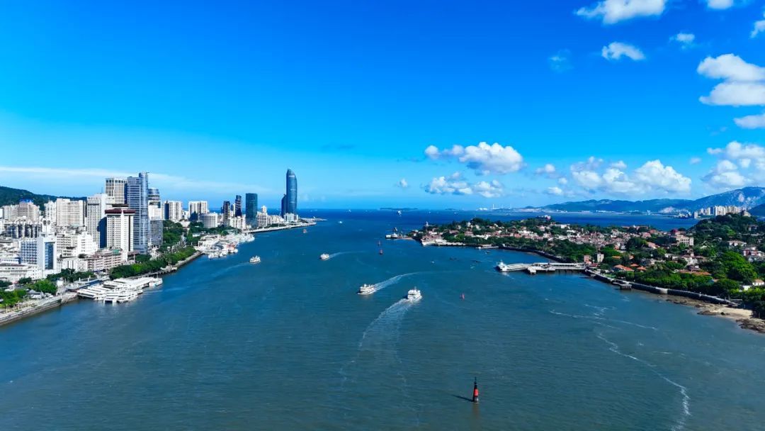 热糊了 ！福建多地预警！厦门今晚22时20分……