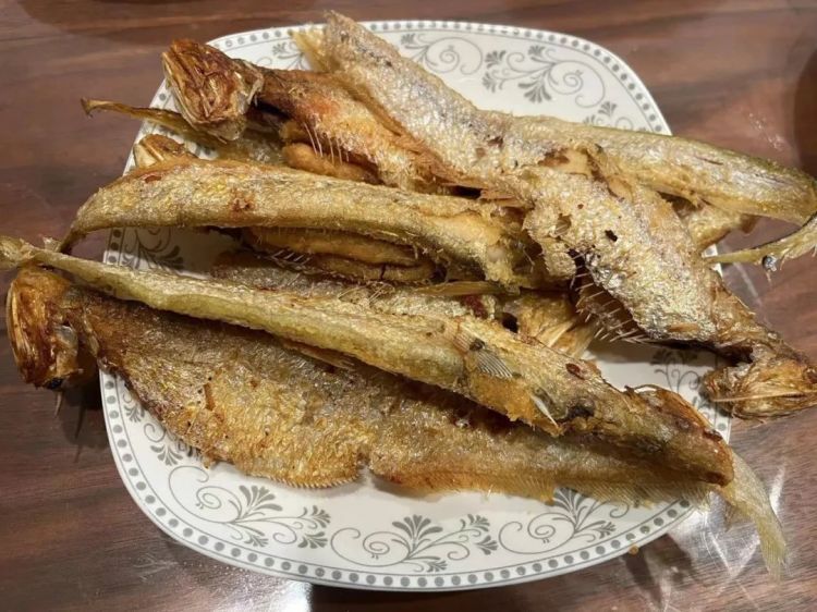 一大早卖完!杭州人馋的那一口鲜回归!老板:电话都被打爆了…… 一大早卖完!杭州人馋的那一口鲜回归!老板:电话都被打爆了……