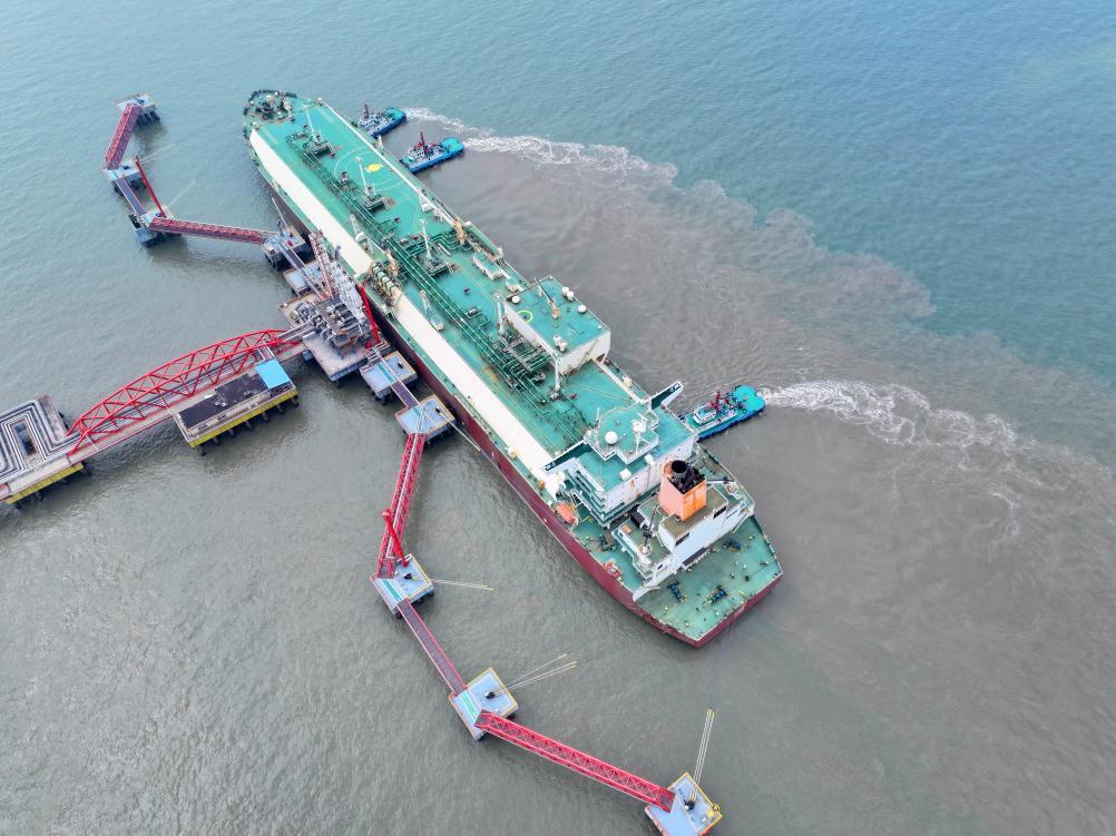 江苏如东洋口港迎来第700艘次进口LNG船