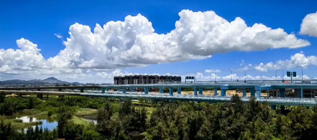 热糊了 ！福建多地预警！厦门今晚22时20分……