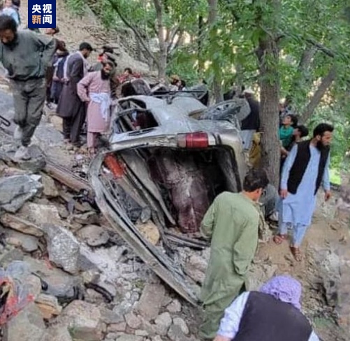 阿富汗卡皮萨省发生一起交通事故 致4死6伤