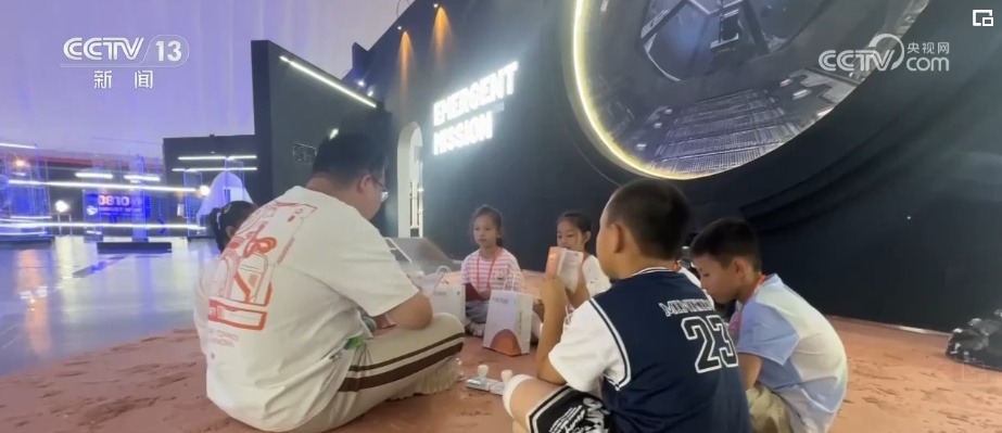 氛围感“拉满”、花样“上新”……夏日文旅“燃”动 释放消费新潜力