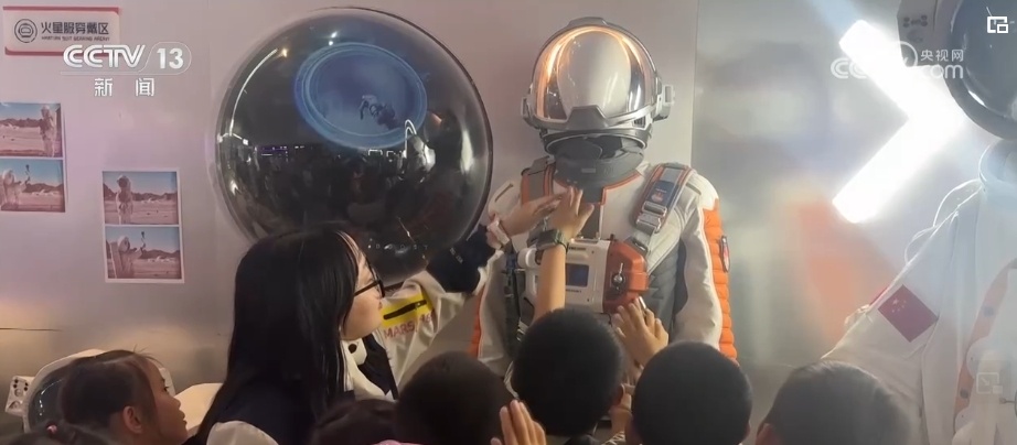 氛围感“拉满”、花样“上新”……夏日文旅“燃”动 释放消费新潜力