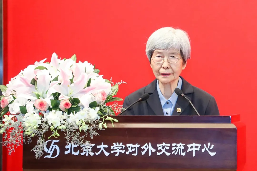 “诗词的女儿”与“敦煌女儿”，生日快乐！