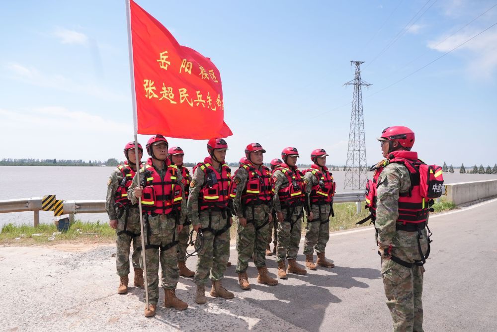 九八抗洪老兵再战洞庭湖 九八抗洪老兵再战洞庭湖