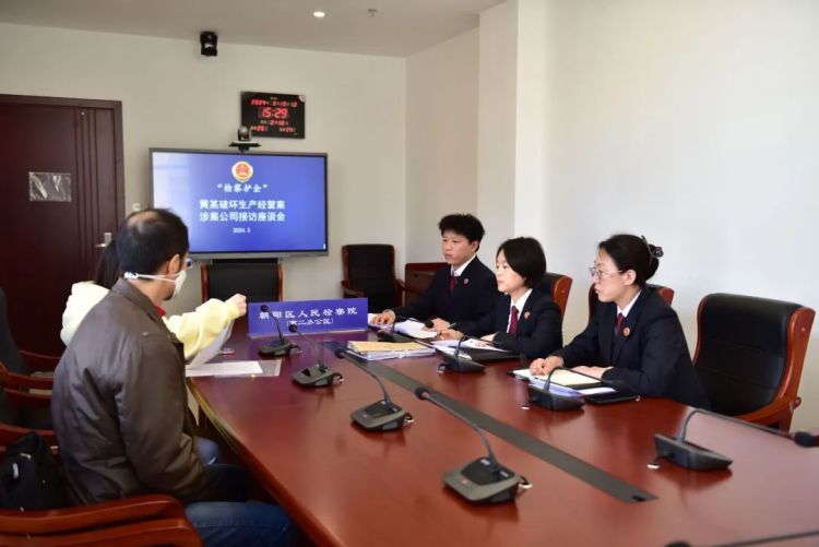 收费系统突然崩溃，波及全国上千家停车场，原因竟是……