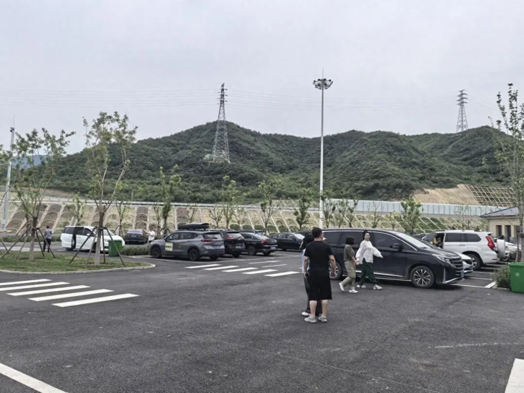 “又快又美”！京蔚高速成网红打卡点，有两件事您得多注意→