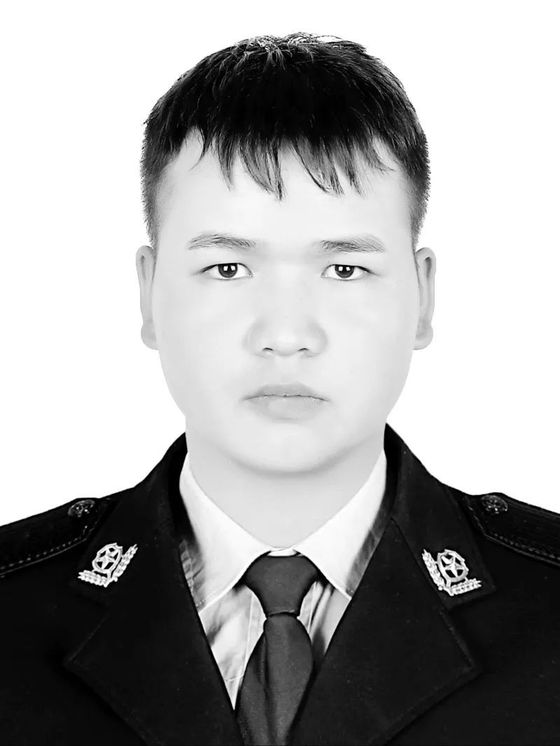 新疆库车辅警阿力木·热合曼勇救落水群众不幸牺牲 新疆库车辅警阿力木·热合曼勇救落水群众不幸牺牲