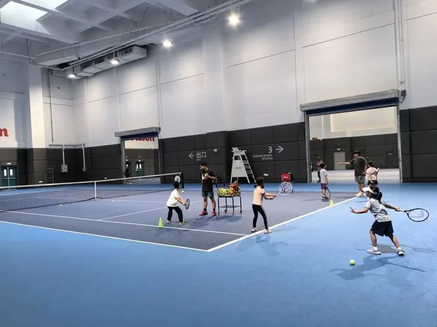 培训班抢占？黄牛也来炒？上海市民苦恼：热门体育场馆约不到了！