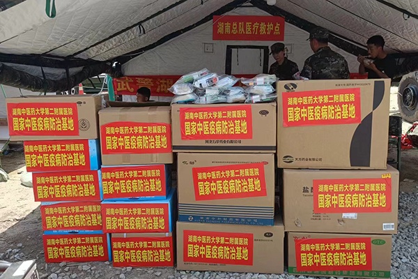 洞庭湖“堵口”丨记者探访：为了一线防汛人员的健康安全