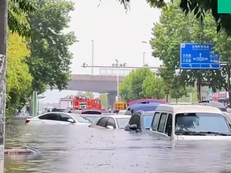 “非必要不外出”！一地發(fā)布暴雨預警