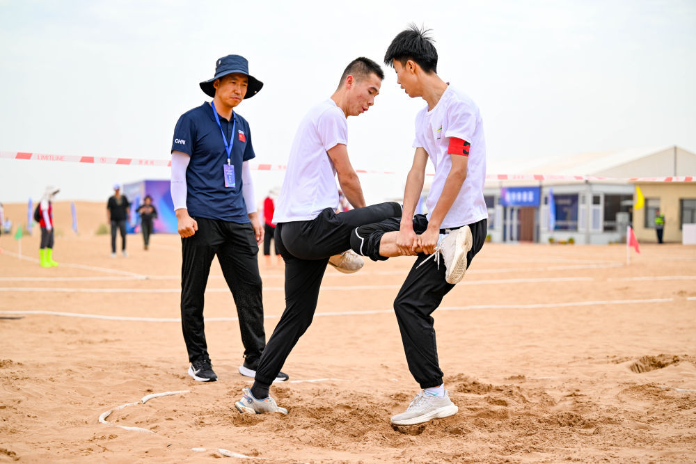 追光 | 大漠健身，专治内耗