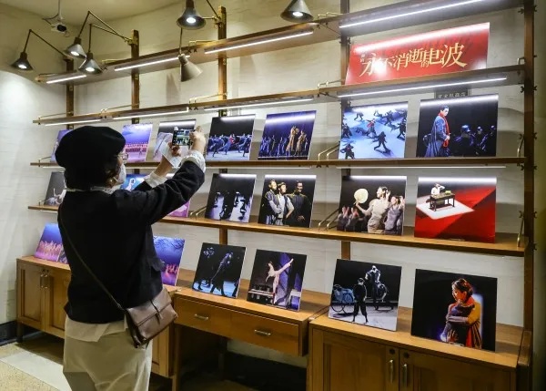 太突然！快83岁的上海知名地标官宣“暂别”，预计明年第二季度归来