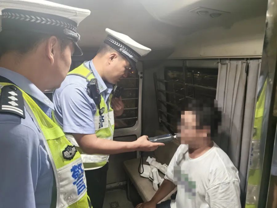 罚款、扣分、拘留、暂扣或吊销驾驶证，北京上周末123人被查！