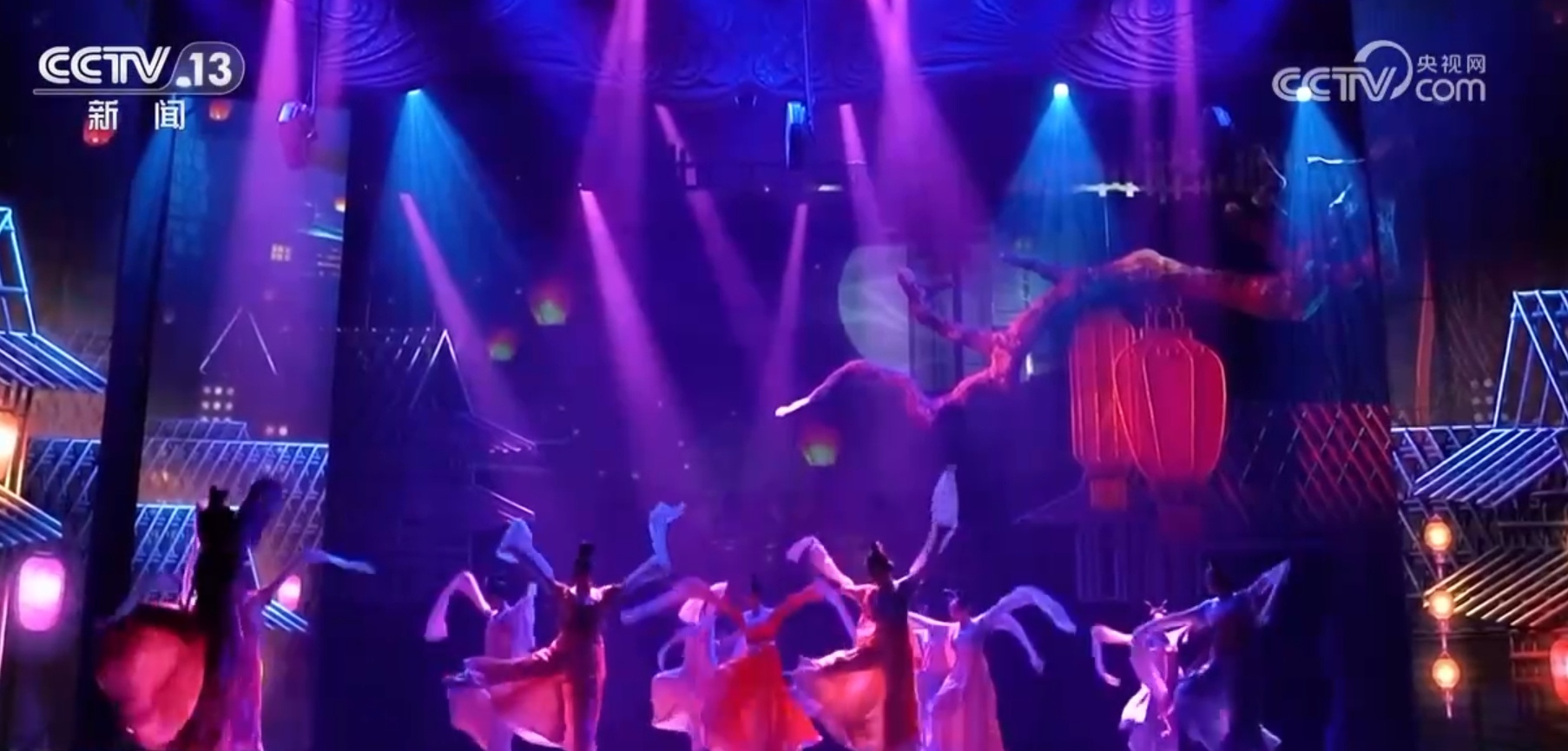 “文化+”闯出新赛道 一起打卡甘肃那些不得不看的“显眼包”们 “文化+”闯出新赛道 一起打卡甘肃那些不得不看的“显眼包”们