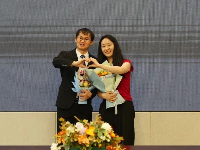 又甜又飒！清华博士情侣毕业双双奔赴祖国中部