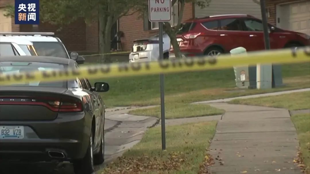 枪击案频发,美国5日内死亡超60人,民众:“独立日”变“刺杀日” 枪击案频发,美国5日内死亡超60人,民众:“独立日”变“刺杀日”