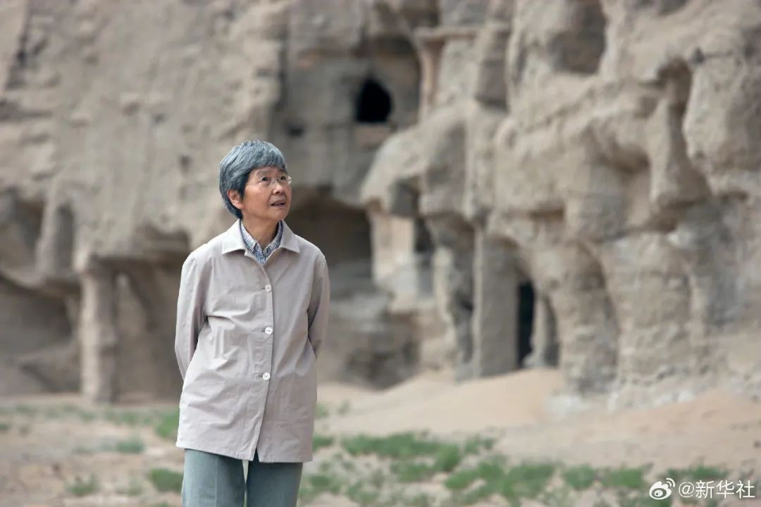 成绩公布，第一名，钟芳蓉！