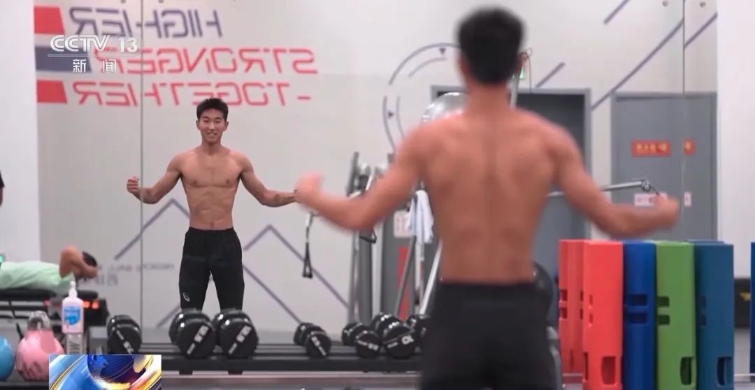 无缘巴黎奥运会,苏炳添回应是否退役 无缘巴黎奥运会,苏炳添回应是否退役