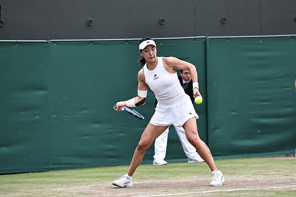 王欣瑜止步温网8强 将转战红土赛场全力备战奥运 王欣瑜止步温网8强 将转战红土赛场全力备战奥运