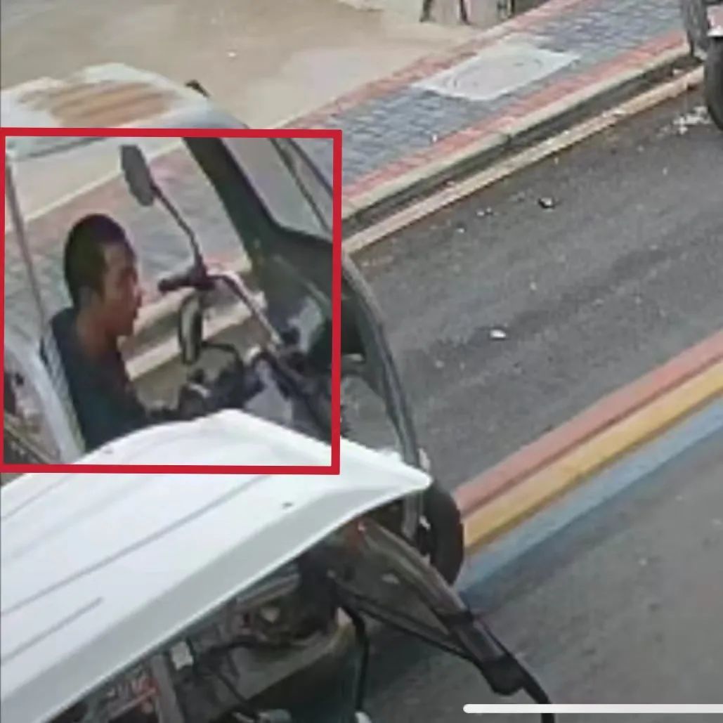 三轮电动车肇事逃逸！请大家扩散、追逃！