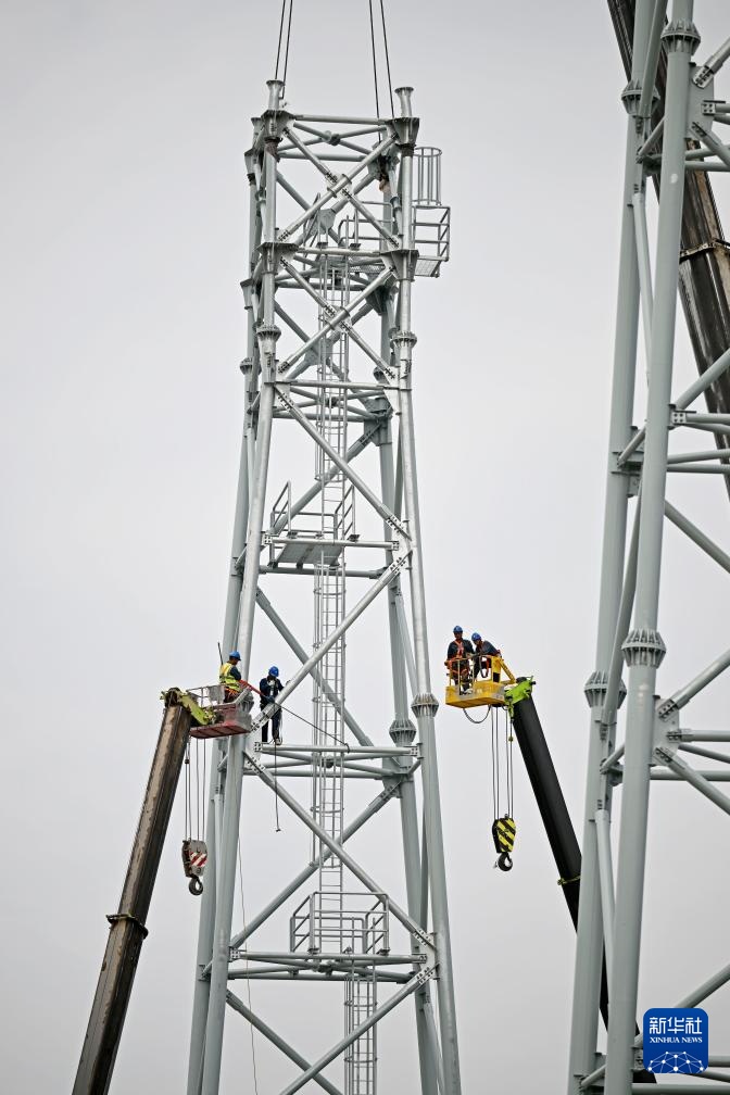 “宁电入湘” 架起空中电力绿色“高速路”