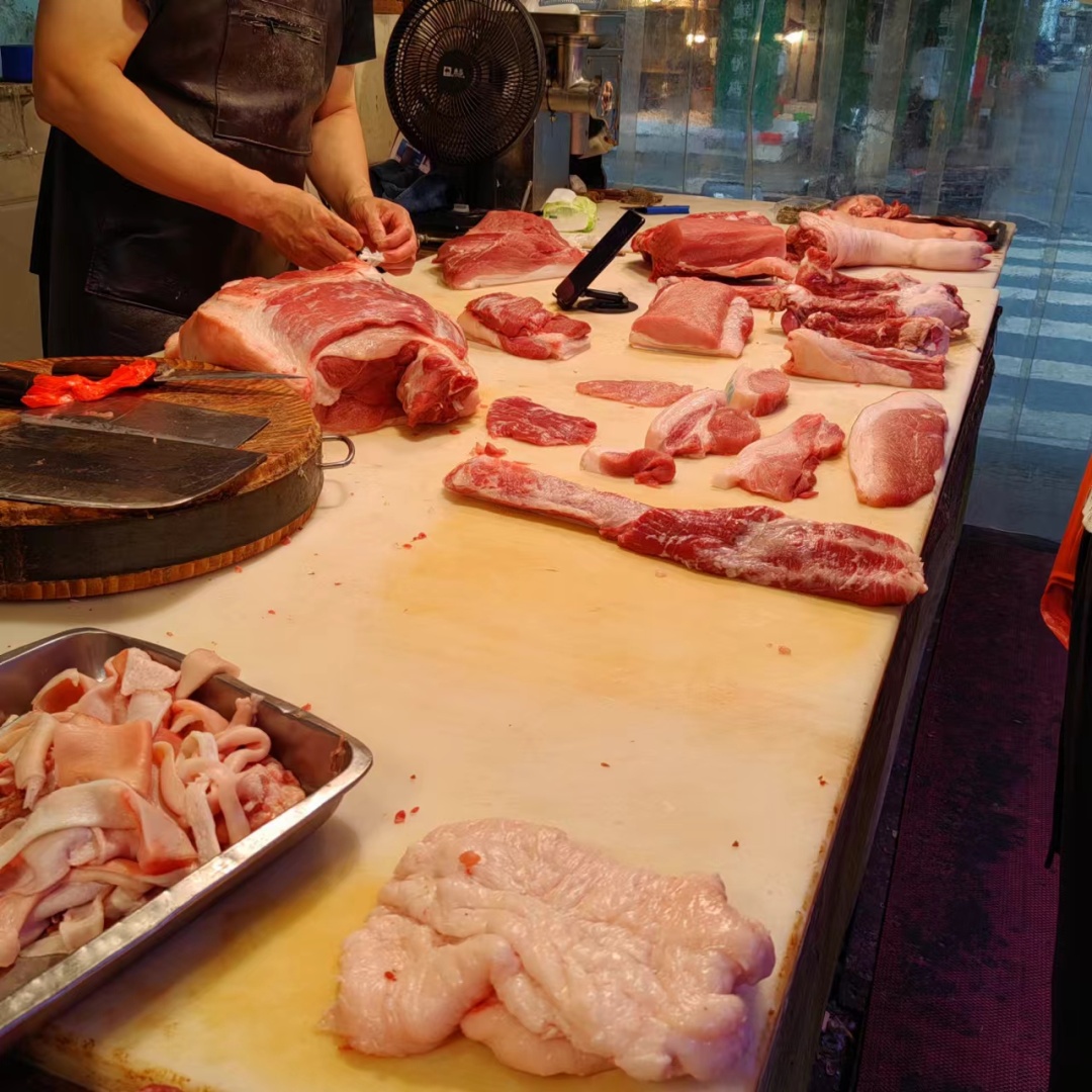 肥肉销售突然爆火，甚至还要预订！