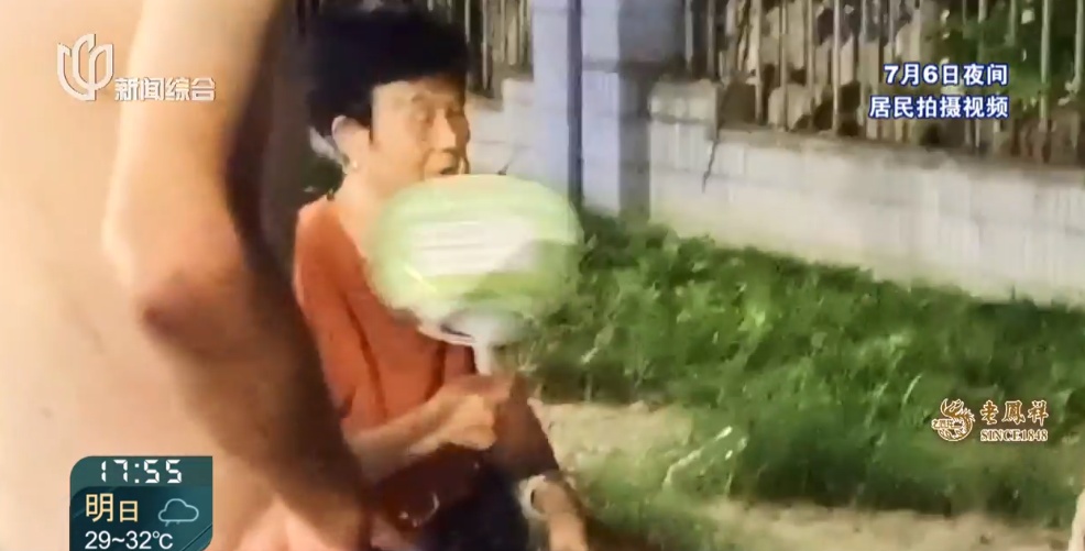 气温直逼40℃,沪一小区却时不时停电,老人吸氧也成问题 气温直逼40℃,沪一小区却时不时停电,老人吸氧也成问题