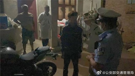 凌晨查获未成年骑摩托飙车竟牵出案中案