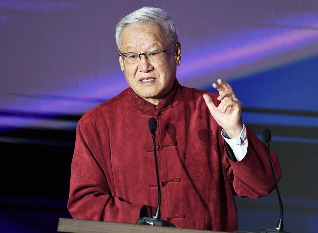 《湘女萧萧》《本命年》等5部影片亮相谢飞电影作品展 《湘女萧萧》《本命年》等5部影片亮相谢飞电影作品展