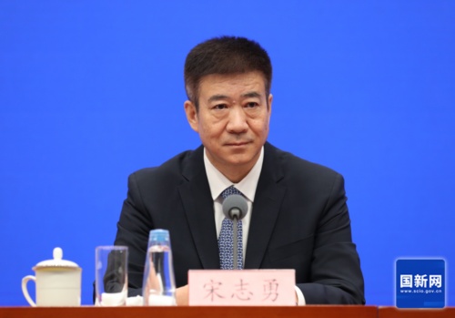 中国民航局：雷雨季节已到 努力减少天气对航班正常性的影响