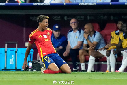 西班牙再进欧洲杯决赛用了12年