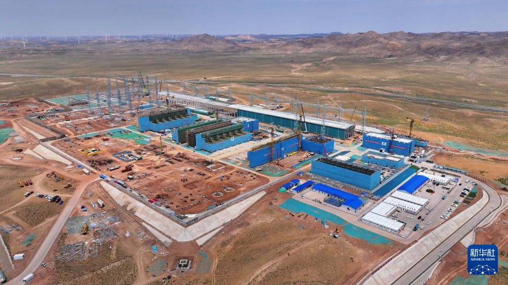 “宁电入湘” 架起空中电力绿色“高速路”