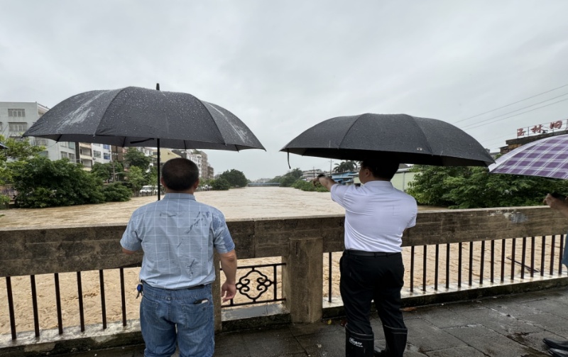 防御西江4号洪水 千里布阵战洪峰 防御西江4号洪水 千里布阵战洪峰