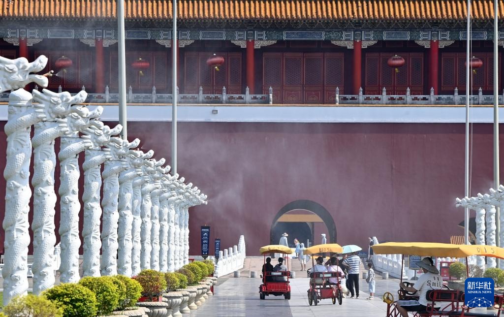 浙江东阳：暑期景区贴心服务送清凉