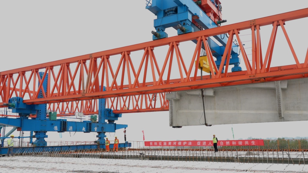 全桥贯通!新开黄河大桥,年底通车! 全桥贯通!新开黄河大桥,年底通车!