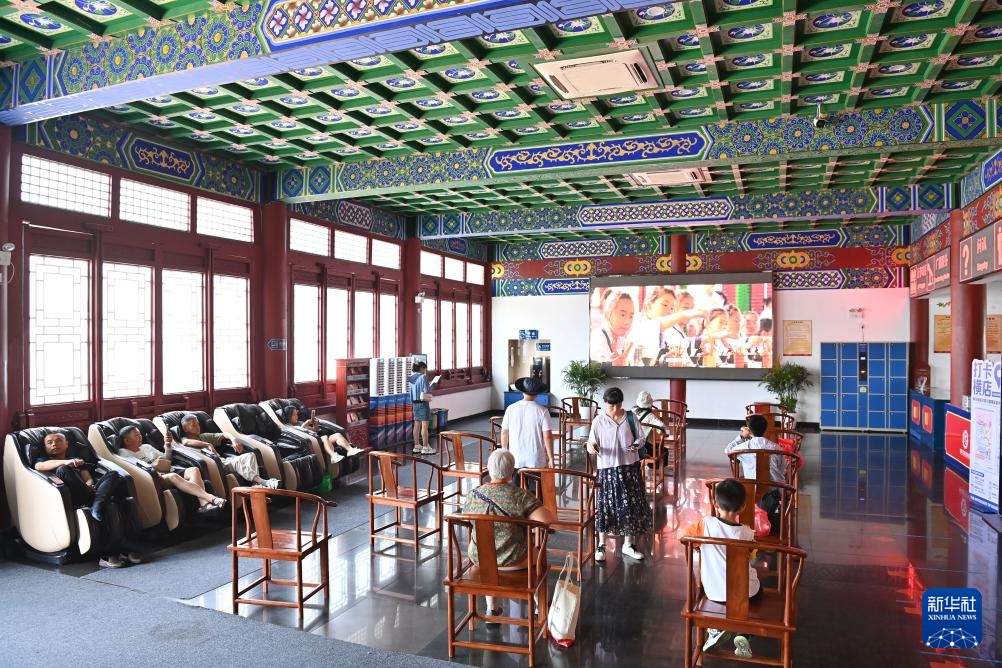 浙江东阳：暑期景区贴心服务送清凉