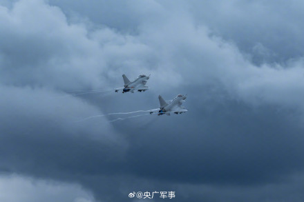 空军战机飞行训练酷炫大片