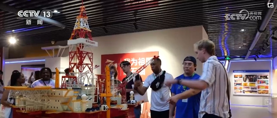 眼见为实，感知中国！美国青少年感叹，很酷！很美！