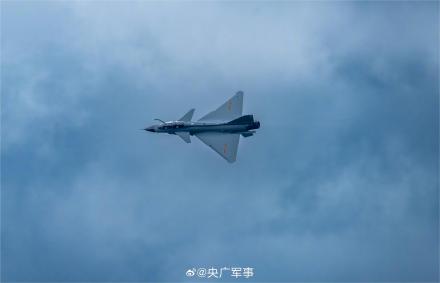 空军战机飞行训练酷炫大片