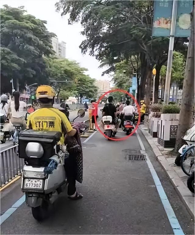 收网!当场查获黄金400克,追回80余万元! 收网!当场查获黄金400克,追回80余万元!