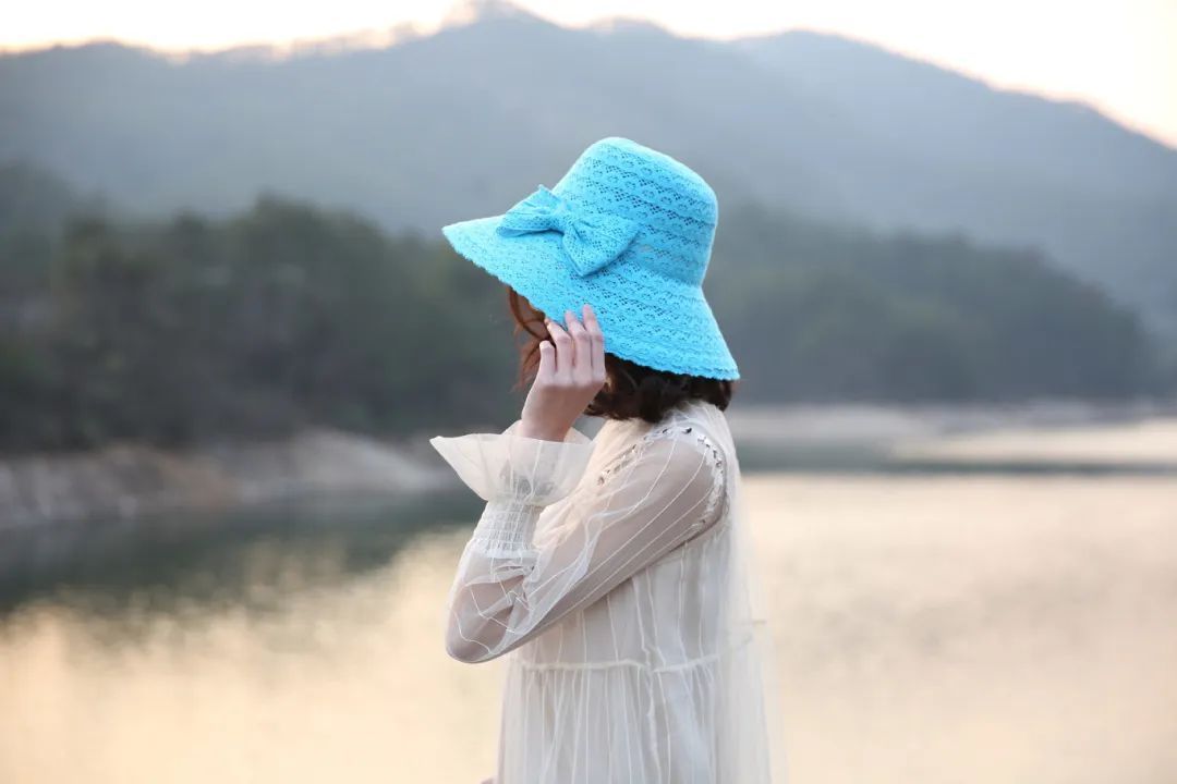 重庆人注意!最近出门可以多穿红色衣服 重庆人注意!最近出门可以多穿红色衣服