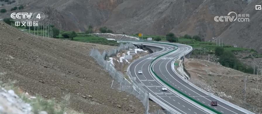 西藏进一步完善“五城三小时”经济圈 群众幸福感全面升级 西藏进一步完善“五城三小时”经济圈 群众幸福感全面升级