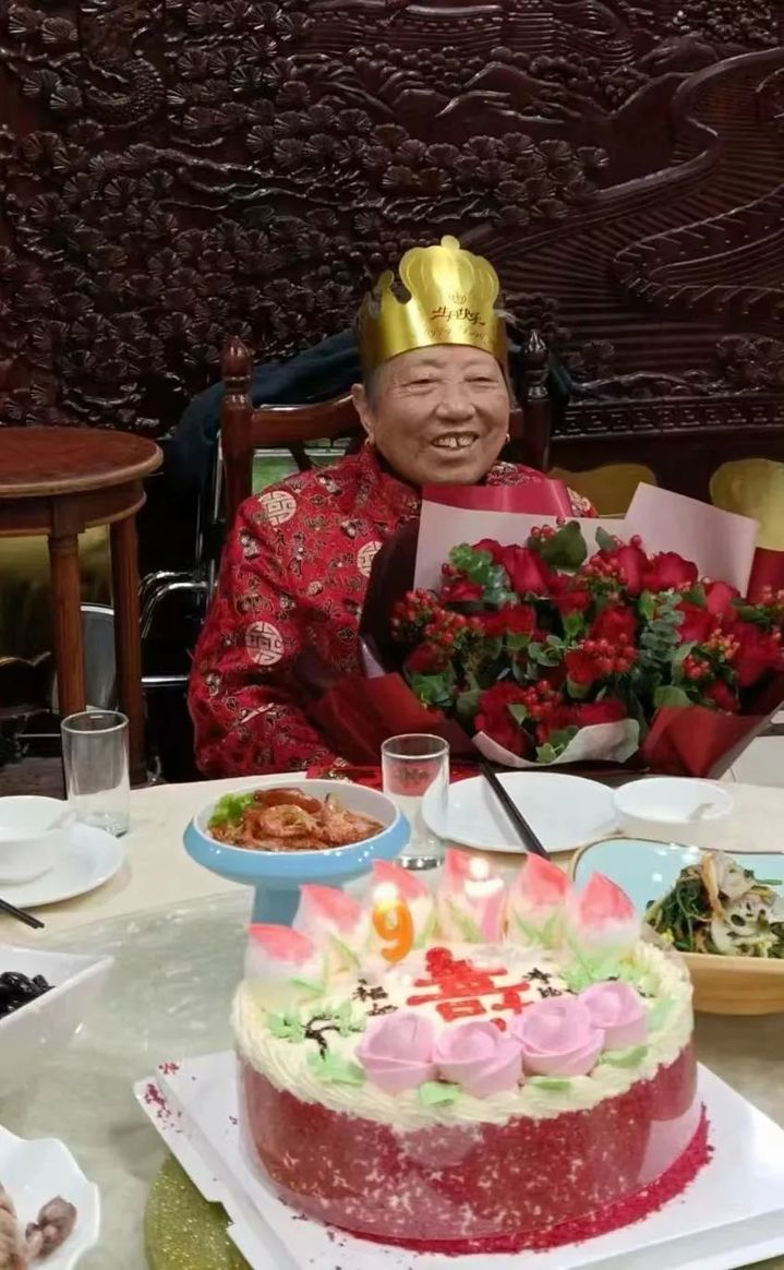 南京大屠杀幸存者石秀英离世 享年98岁